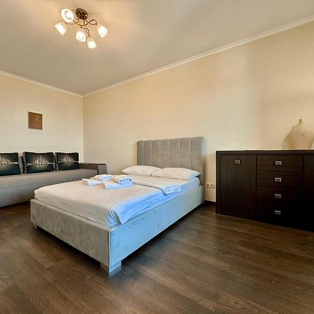 Apartpoltava Світлі Просторі Апартаменти 80М2 , 2-Окремі Кімнати, Новобудова Центр Чек Банківський Eksteriør bilde