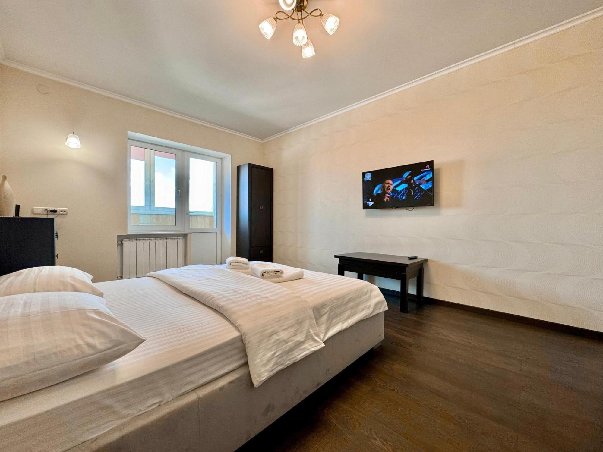 Apartpoltava Світлі Просторі Апартаменти 80М2 , 2-Окремі Кімнати, Новобудова Центр Чек Банківський Eksteriør bilde